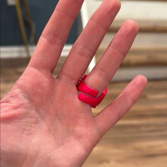 Bold Red Ring - Picture 4 of 4